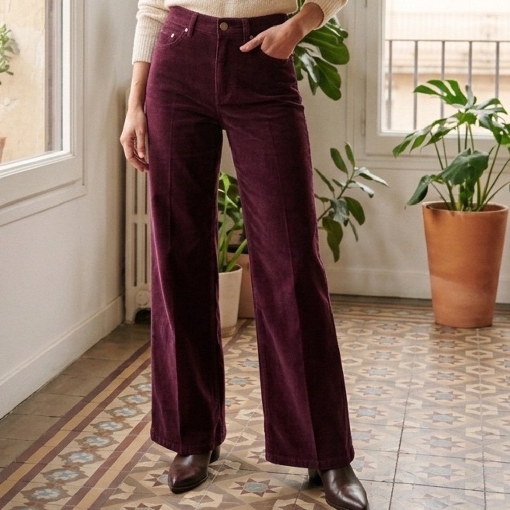 Time and Tru Womens Burgundy Corduroy Wide Leg High Rise Pants Size 4